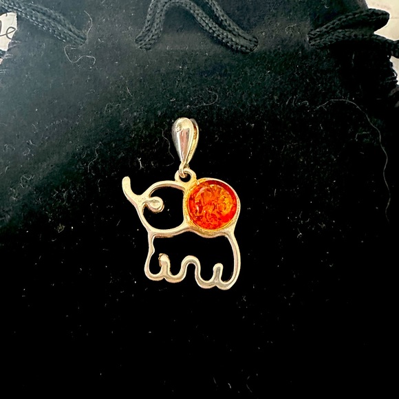 Elephant Sterling silver Amber stone - Picture 1 of 2